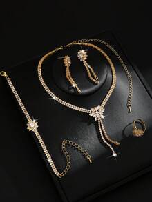 Conjunto de Joias de 5 Peças com Design de Flor de Zircônia, Colar, Brincos, Pulseira e Anel, Adequado para o Dia a Dia e Eventos Elegantes e da Moda para Mulheres. Acessórios Sofisticados para Banquetes e Festas. - Dourado - Visão 3