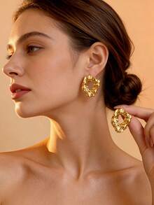 Stainless Steel Irregular Pleated Earrings For Women Metal Earrings Jewelry 2026 Trending Vintage Exaggerated Gold Color Earrings - Multicolor - View 1