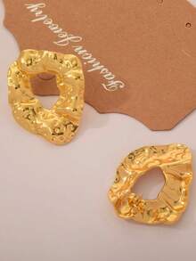 Stainless Steel Irregular Pleated Earrings For Women Metal Earrings Jewelry 2026 Trending Vintage Exaggerated Gold Color Earrings - Multicolor - View 6