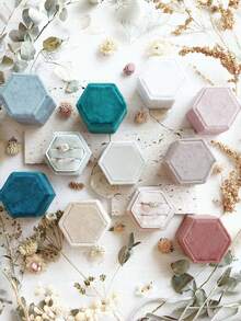 1Pc Velvet Hexagonal Double-Layer Ring Box Portable Jewelry Gift Case For Proposal Engagement Wedding Anniversary Keepsake Storage - Multicolor - View 8