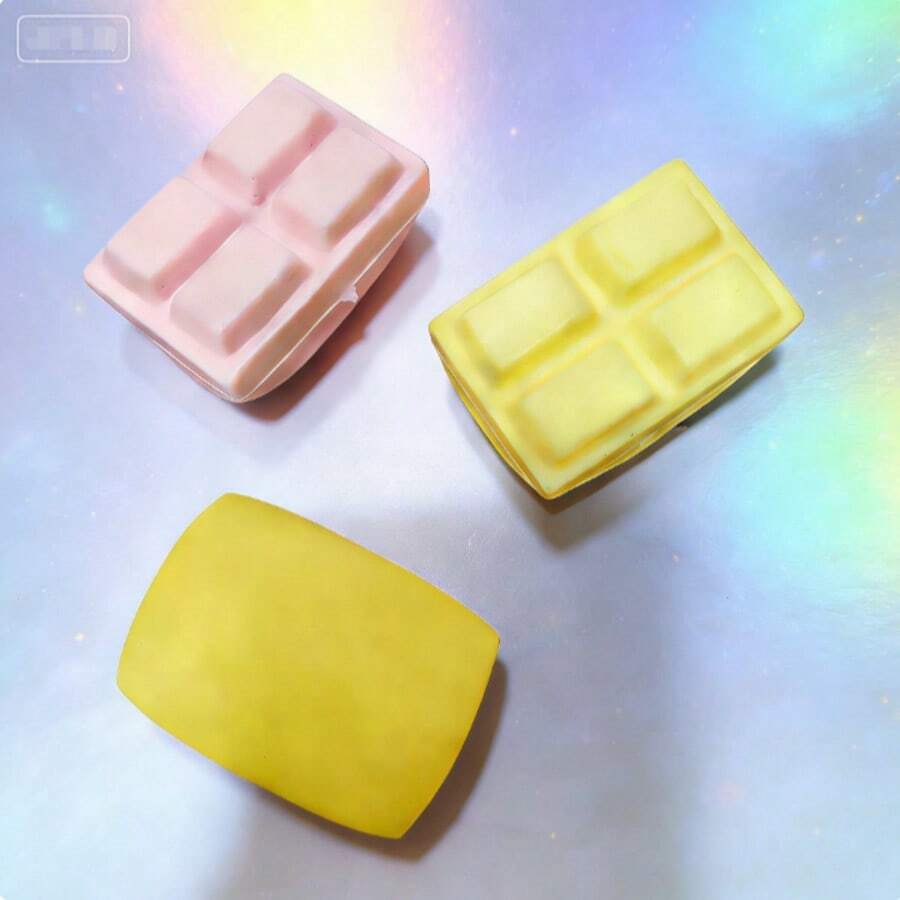 1个2026新款高仿真巧克力造型逼真细节纹理柔软慢回弹挤压球减压器，生日、复活节完美礼物 - 彩色 - 查看 1