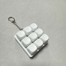 Multi-Key Press Portable Keyboard Clicker Keychain, Adult Focus Relaxation Stress Relief Desktop Toy, Ideal Gift - Multicolor - View 5