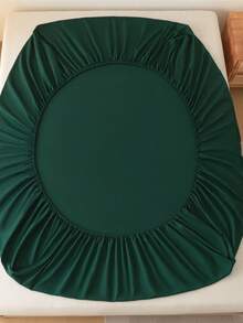 1 Fitted Sheet + 2 Pillowcases 3 PiecesSoft Brushed Bedding Set, Suitable For Bedroom & Guest Room, All Season, Machine Washable, Colors: Olive Green / Blue / Dark Coffee - Dark Green - View 9