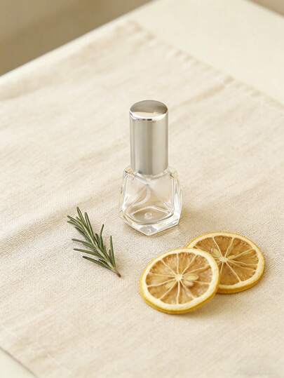 1Pc Silver Refillable Perfume Atomizer Bottle, Premium Clear Glass Leakproof Fine Mist Empty Portable Travel Spray Dispenser, TSA Approved Cosmetic Container Women Men Daily Carry On Vacation Business Trip Essential Oils DIY Fragrance Vanity Decor Beauty Gift