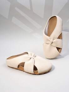 1 Pair Girls' Simple Hollow Out Slippers, Multi-Functional Outdoor Slouchy Shoes, Summer (Sole/Insole Color Random) - Beige - View 3