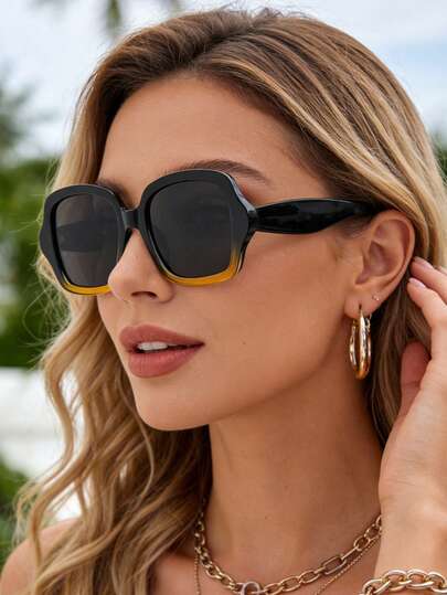 1pc Retro Square Plastic Decorative Fashion , Unisex Boho Beach Accessory Suitable For Party, Leisure, Vacation, Beach, Daily Wear