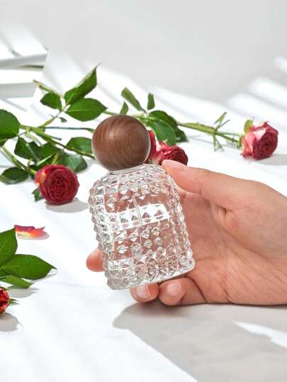 1个50毫升/1.7盎司防漏可灌装玻璃香水喷雾瓶，超细雾旅行喷雾器，配有3个灌装漏斗，便携式空喷雾瓶，适用于化妆包、口袋、DIY香水调配和日常护肤