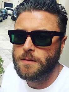 1 Cặp kính thời trang mới, kiểu dáng giản dị, cổ điển, đính đinh tán, hình vuông hẹp. - Nhiều màu - Xem 1