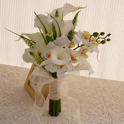 White Calla Lily Ca…