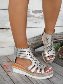 Casual Hemp Rope Woven Wedge Heel Roman Sandals, Silver Geometric Ruffled Open Toe Sandals For Women - Silver - View 7