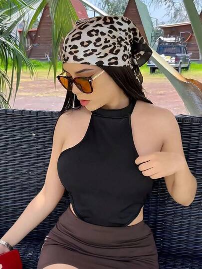 1 pieza Pañuelo de satén con estampado minimalista, un accesorio de moda y novedoso, muy adecuado para mujeres. Se puede usar como cinturón, decoración de bolso, cinta, diadema o pañuelo, y es una opción ideal para realzar el aspecto general. Accesorios de playa, pañuelo para mujer, atuendos de verano, bandas para el cabello de playa en verano