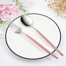 24pcs Pink Handle Stainless Steel Cutlery Set, Modern Tableware Set For 6 People, Including Steak Knife Fork Spoon, Suitable For Household Daily Use, Parties, Weddings - Pink Silver - View 3