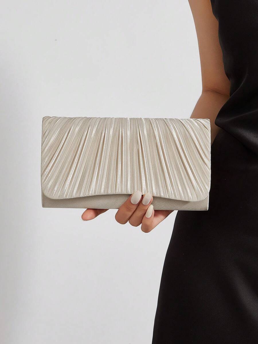 Chiếc túi xách đơn giản và thanh lịch mới này có thiết kế đơn giản và thời trang, kiểu dáng xếp ly màu mơ, phù hợp cho các bữa tiệc, đám cưới, tiệc sinh nhật, KTV và các dịp khác. Túi đeo vai, túi xách màu hồng, túi dự tiệc dành cho nữ. - Màu be - Xem 1