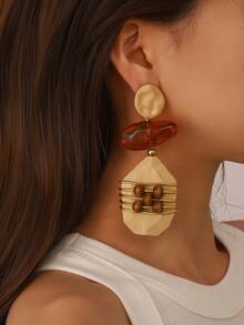 New Fashionable Exaggerated Acrylic Earrings, Elegant Hollow Round Pendant Earrings, Niche Design - Multicolor - View 2