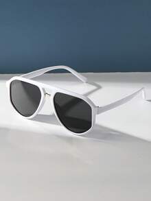 Retro Aviator Style Large Frame White Fashion Glasses, Classic Plastic Eyewear For Women, Outdoor Travel Beach Vacation Casual Wear, Summer UV Protection Shades For Men - White - View 3