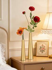 1 Set Luxury Gold Single Flower Vase, 2pcs Metal Slim Neck Vases, Suitable For Bedroom, Living Room And Dining Table Decor, Brushed Gold Tone, Compatible With Modern And Farmhouse Styles, Great For Roses, Greenery Or Dried Flowers, Compact Size Fits On Small Shelves And Countertops - 1PC - View 4