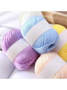 10支装奢华丝混纺纱线套装 - 10支柔软针织纱线，适合编织毛衣、围巾，每支50克，多种颜色（米色、白色、红色、黑色） - 10團裝 - 查看 13