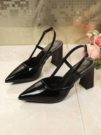 1 đôi sandal cao gót cỡ lớn dành cho nữ tuổi teen, chất liệu PU bóng gương, mũi nhọn, gót dày, thiết kế một quai cài kim loại, sandal đế xuồng kiểu công chúa thời trang thanh lịch, phù hợp cho mặc hàng ngày, đi chơi, nghỉ lễ, dự tiệc, dạo phố, công sở, mẫu mới xuân/hè.