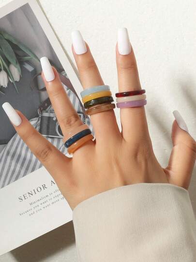 Bộ 10 chiếc nhẫn nhựa hai tông màu tối giản, thích hợp cho lễ hội âm nhạc, tiệc tùng, làm quà tặng cho phụ nữ.