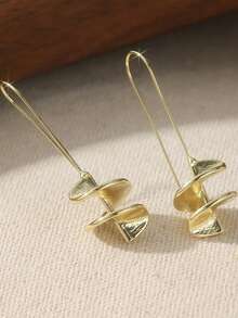 1 Pair Vintage & Creative Rotating Leaf Design Earrings, Suitable For Daily Wear And Formal Occasions, Also An Excellent Birthday Gift For Women - Gold - View 9