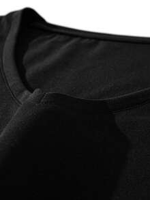 Áo thun nam tay ngắn dáng rộng kiểu cổ điển - màu đen - Xem 6