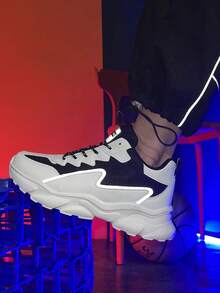 Men's Modern White And Black Sneakers With And Mesh Paneling Comfortable Streetwear Shoes For Urban Lifestyle - 黑與白 - 查看 3