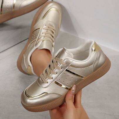 Chaussures de sport décontracté pour femmes, semelle épaisse à la mode, convenant à toutes les saisons, chaussures décontracté plates, chaussures de sport à lacets pour étudiants et voyages