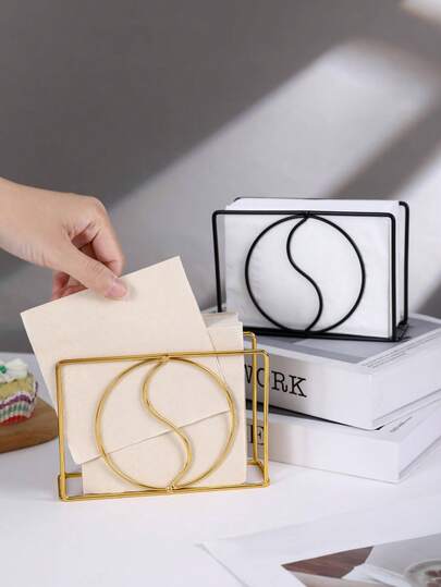 1 قطعة حامل مناديل/مناديل ورقية معدني، بتصميم هندسي على شكل حرف S، متعدد الاستخدامات بطراز إنستغرام، تخزين مناديل على المكتب بثبات، يرفع من أناقة طاولة الطعام، ديكور منزلي عالي الجمالية، عملي وأنيق، يخلق جو مريح لتناول الطعام.