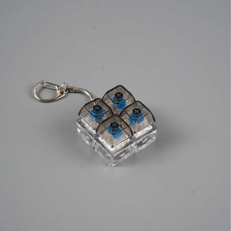 Transparent PC Mechanical Keycap Finger Toy Keychain - Tactile Click Sound Pressure Release Toy, Creative Easter Halloween Christmas Birthday Gift And Party Favors. Transparent PC Finger Toy Keychain - Crisp Tactile Click Mechanical Keyboard Pressure Release Toy, Holiday Birthday Party Unique Gift. - View 4