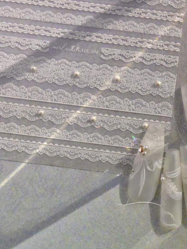 1pc White Lace Nail Art Sticker, Nail Design Sticker With Pearl Pattern, Self-Adhesive Decorative Nail Sticker, DIY Nail Art Sticker