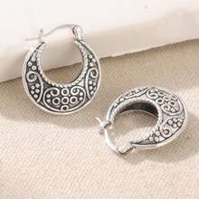 Handmade Silver-Plated Hoop Earrings In Boho Style, Suitable For Women. This Fashionable Minimalist Vintage Floral Earring Accessory Is Hypoallergenic And An Ideal Accessory For Parties Or Christmas. - Silvery - View 4