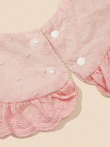 1 pieza Babero de encaje y flor de princesa para bebé, babero de babeo de alta calidad con estilo vintage para la temporada de bodas, con borde floral, adecuado para salidas diarias y regalos para niñas bebé - Rosa - Ver 7