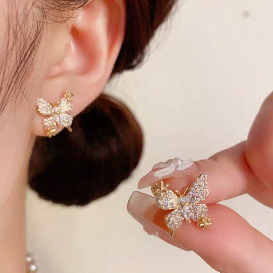 Elegant And Sophisticated Butterfly Earrings, Set With Diamonds, With Details In S925 Sterling Silver. A Unique Style, Subtly Luxurious, Delicate And Refined. - 金色 - 查看 1