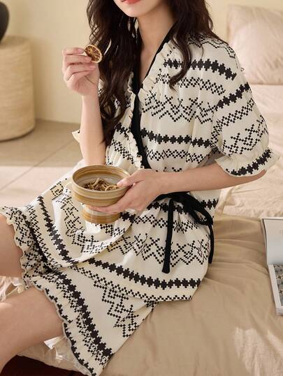 2pcs Women's Spring/Summer Pajama Set, Short Sleeve Top And Shorts, Striped Robe With Tie, Loungewear Set