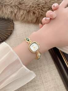 1 chiếc đồng hồ nữ mặt vuông nhỏ bằng thép không gỉ màu bạc cổ điển, kiểu dáng tối giản thanh lịch sang trọng, đồng hồ đeo tay thạch anh nhỏ nhắn phù hợp để đeo hàng ngày, dự tiệc và các dịp khác. - màu xanh lá - Xem 4