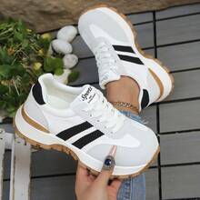 1双圆头系带运动鞋，女士百搭系带平底白色鞋，低帮运动休闲鞋 - 白色 - 查看 2