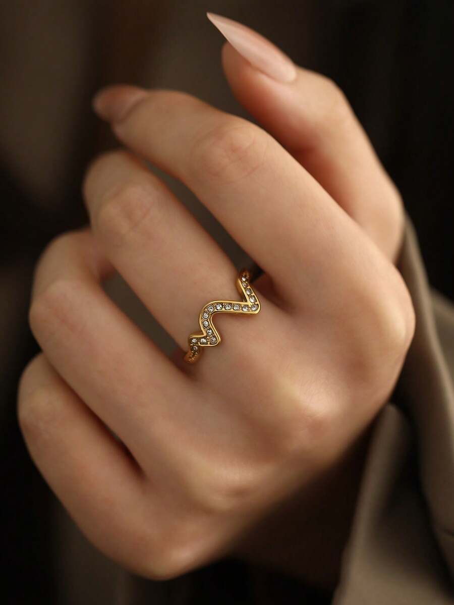 New Stainless Steel Wavy Rhinestone Open Ring, Fashionable And Elegant - Golden 11 - View 1