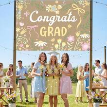 1pc Floral Graduation Banner Backdrop For Women – Congrats Grad Banner With Hand-Drawn Flowers  Boho Botanical Style Graduation Party Decoration Grad Photo Background For College Or High School - Style1 - 查看 3
