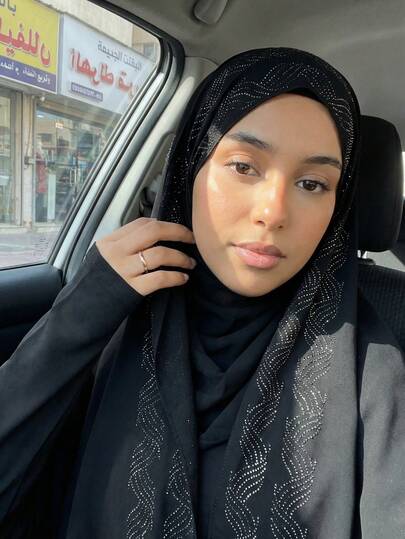 1pc Women's Plain Chiffon Soft Headscarf, Arabic Casual Long Scarf, Conservative Solid Color Head Wrap, Suitable For Daily Use