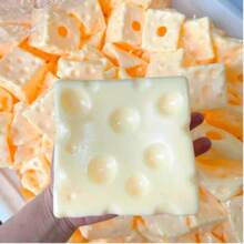 1个2026年畅销款立方体软奶酪球挤压玩具，TPR外壳，慢回弹，完美礼物，节日礼物 - 彩色 - 查看 6