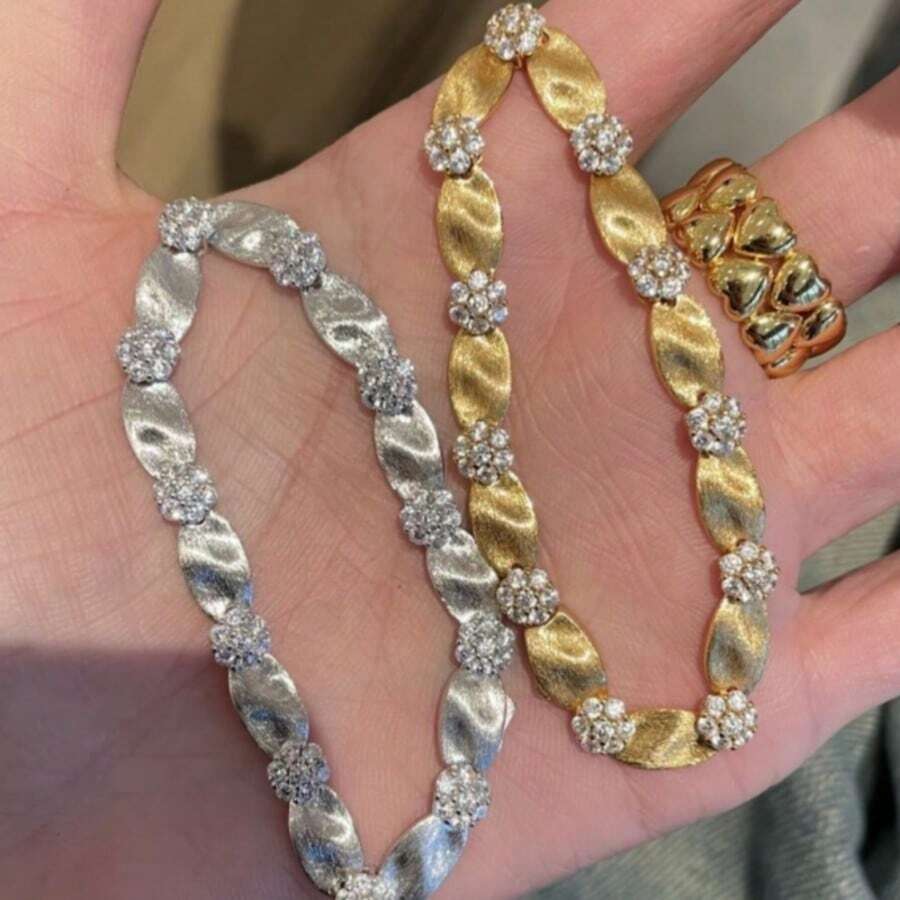 1pc Two-Tone Textured Leaf Bracelet With Sparkle Cluster Accents - Ribbon Bracelet - View 1