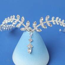 Diadema elegante con rhinestones, accesorio para el cabello de novia y boda - Plateado - Ver 5