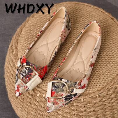 WHDXY Luxury Retro Printed Pointed Toe Flat Shoes For Women, Metal Buckle Slip-On Loafers, New Chinese Style Soft Bottom Moccasins, Suitable For Commuting, Chinese Style Outfits, Elegant Mature Style