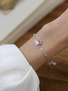 1 Bracelet papillon avec perle pour femmes avec un design de niche, mode haut de gamme, tempérament exquis, accessoire polyvalent et simple. Cadeau de la Saint-Valentin pour la petite amie - Argent - Voir 3