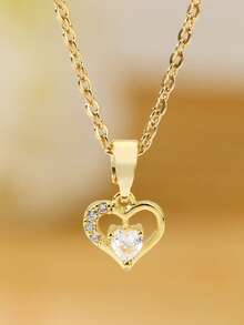 1. Mặt dây chuyền hình trái tim thời trang và lãng mạn, đính đá Zirconia lấp lánh, tinh tế và đa năng, phù hợp để đeo hàng ngày trong mọi dịp, có thể dùng làm quà tặng cho bạn bè hoặc người yêu. - Mặt dây chuyền hình trái tim - Xem 8