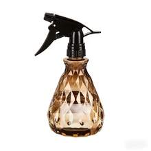 1 pieza Botella de spray ajustable de 500ml con patrón de diamante ámbar, rociador de niebla fina recargable, botella de agua de plástico vacía apta para soluciones de limpieza, riego de plantas de jardín, peluquería, aseo de mascotas, baño, cocina, tocador, rociador multiusos para el hogar - A - Ver 10