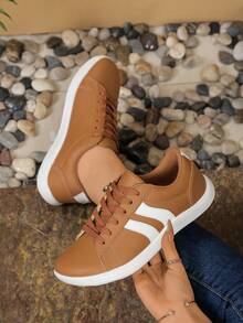 Zapatos deportivos minimalistas de ancho amplio para mujer de talla grande, con parte superior de cuero y decoración de rayas laterales, diseño de cordones delanteros tipo descalzo, adecuados para actividades al aire libre - Marrón - Ver 5