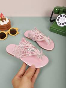 1 par de nuevas sandalias planas separadoras de dedos, diseño de moda con diamante de imitación, empeine hueco con decoración de mariposa, zapatillas de playa deslizantes para niños, zapatos versátiles de princesa - Rosa - Ver 8