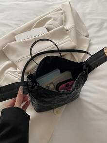 2026 New Heart-Shaped Embroidered Handbag, Fashionable Casual Shoulder Bag For Women - Black - View 4