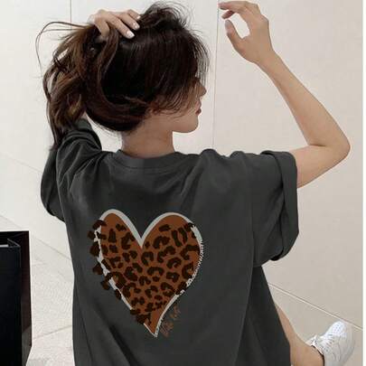 レディース カジュアル ラウンドネック ルーズフィット ハート&レオパード柄 レタープリント 半袖Tシャツ、春夏